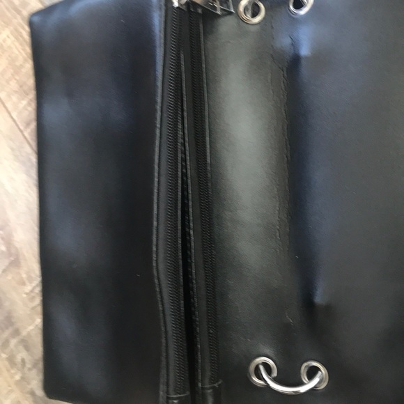 Crossbody bundle - Picture 4 of 8